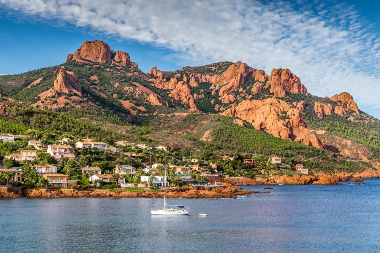 Agay Cap Esterel Village Allee Fleurs - F2 Clim Vue Golf Et Mer - Grande Terrasse Plein Sud Saint-Raphaël Eksteriør billede