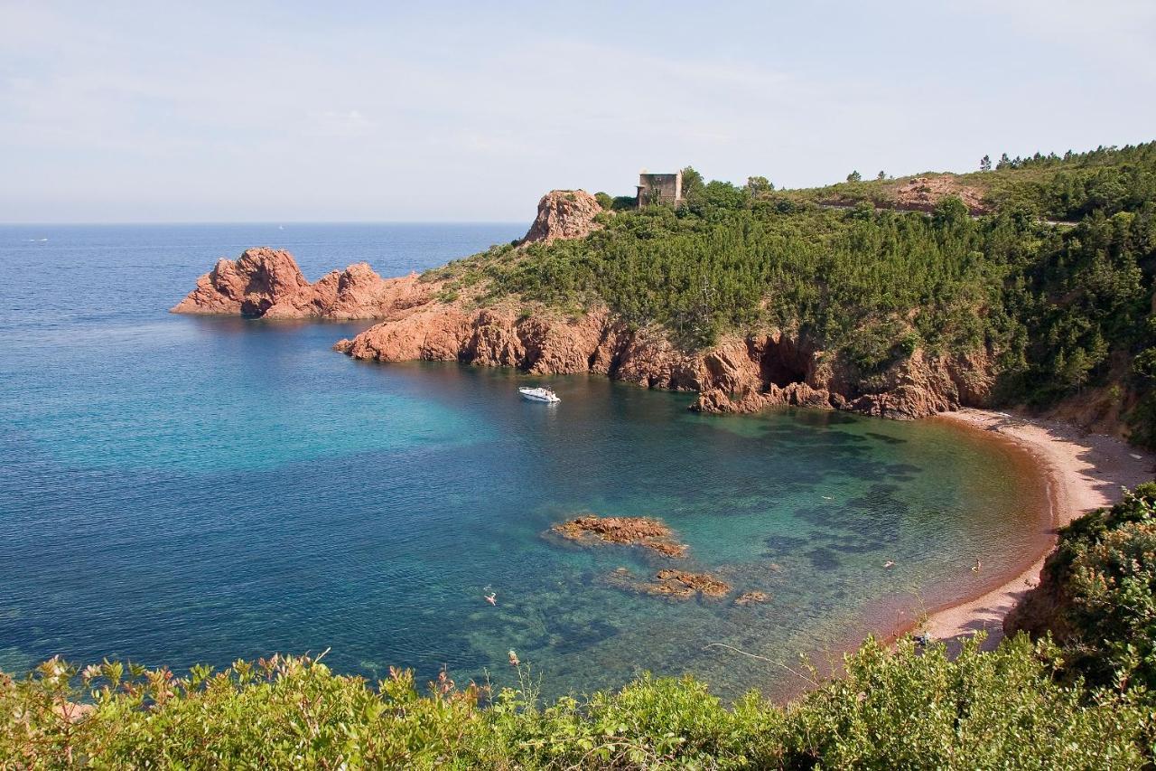 Agay Cap Esterel Village Allee Fleurs - F2 Clim Vue Golf Et Mer - Grande Terrasse Plein Sud Saint-Raphaël Eksteriør billede