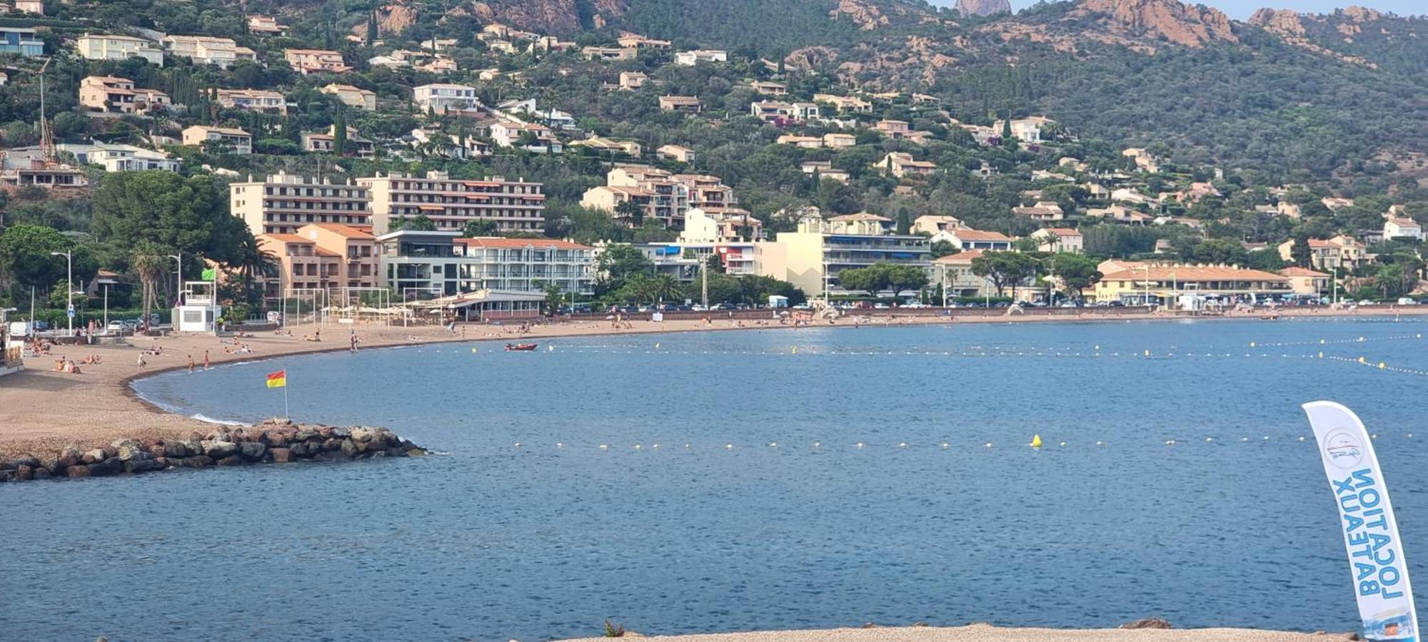 Agay Cap Esterel Village Allee Fleurs - F2 Clim Vue Golf Et Mer - Grande Terrasse Plein Sud Saint-Raphaël Eksteriør billede