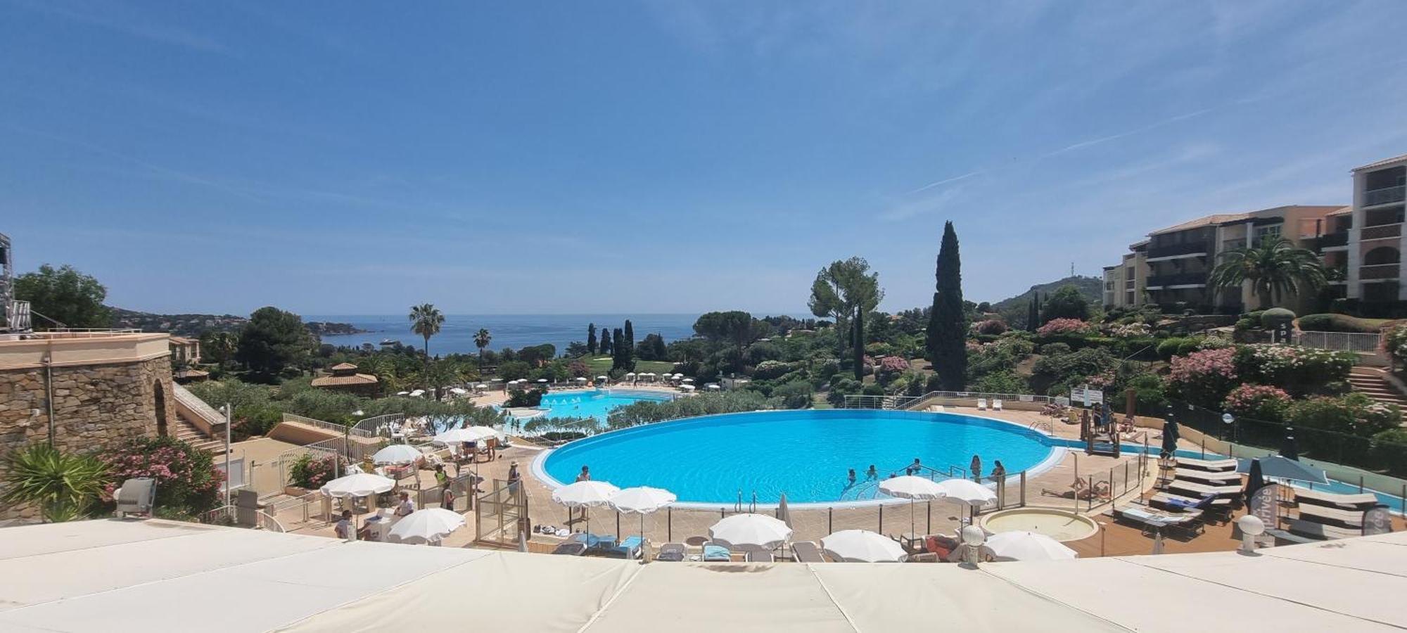 Agay Cap Esterel Village Allee Fleurs - F2 Clim Vue Golf Et Mer - Grande Terrasse Plein Sud Saint-Raphaël Eksteriør billede