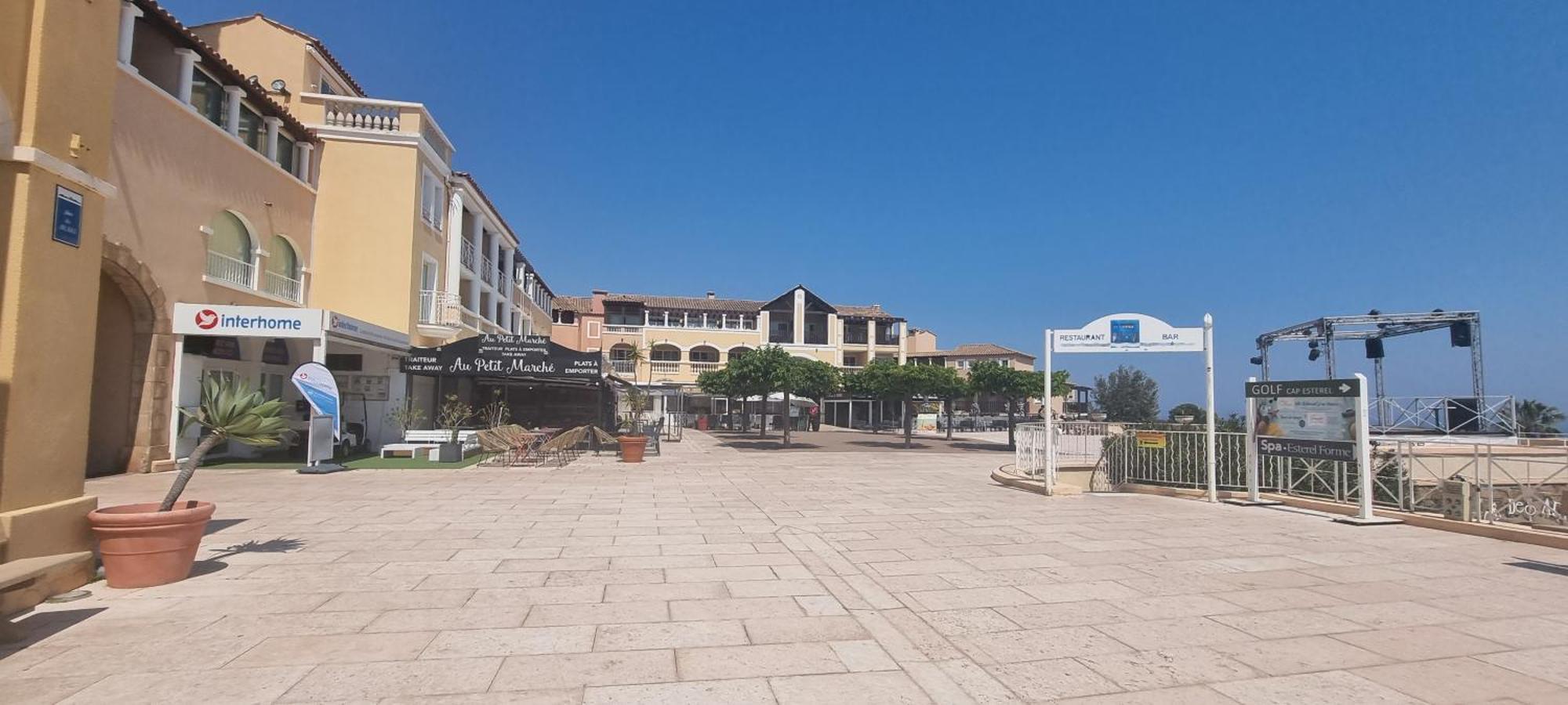 Agay Cap Esterel Village Allee Fleurs - F2 Clim Vue Golf Et Mer - Grande Terrasse Plein Sud Saint-Raphaël Eksteriør billede