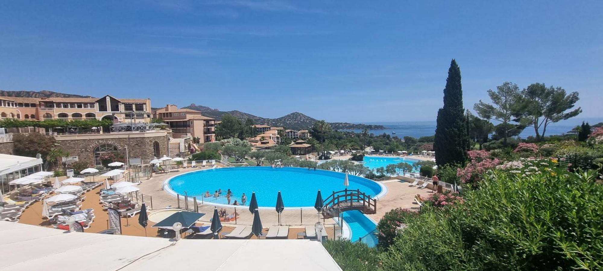Agay Cap Esterel Village Allee Fleurs - F2 Clim Vue Golf Et Mer - Grande Terrasse Plein Sud Saint-Raphaël Eksteriør billede