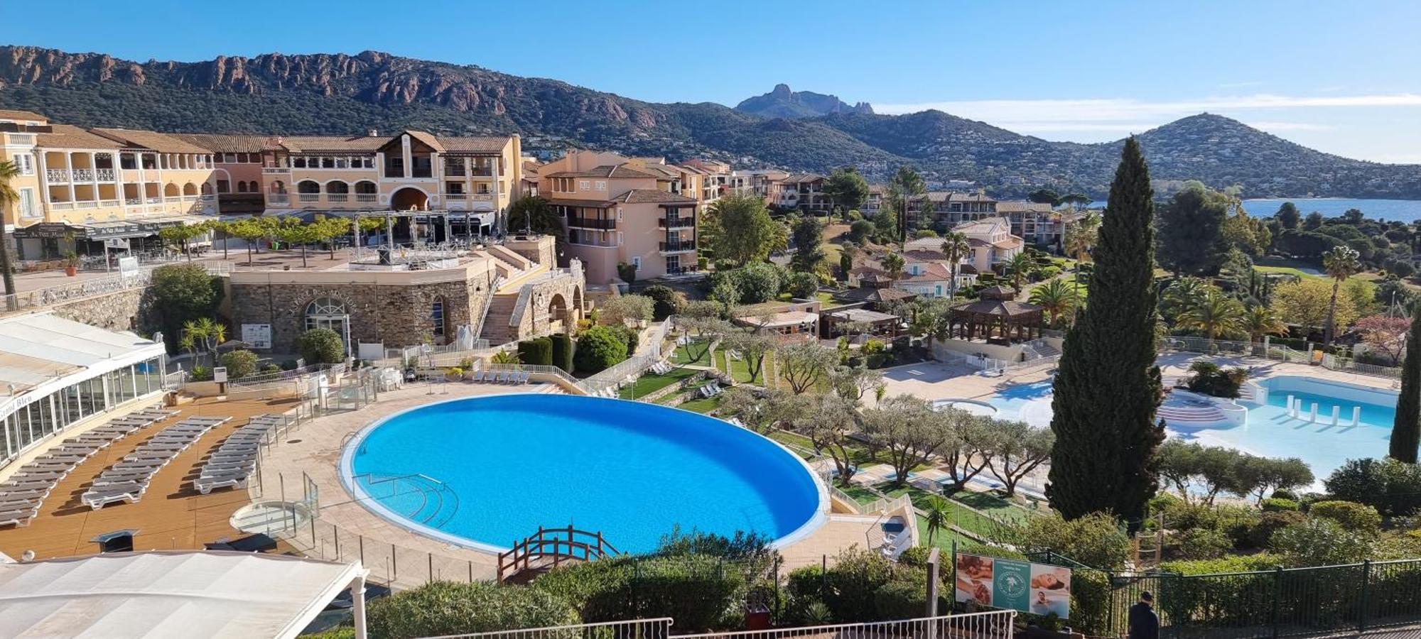 Agay Cap Esterel Village Allee Fleurs - F2 Clim Vue Golf Et Mer - Grande Terrasse Plein Sud Saint-Raphaël Eksteriør billede